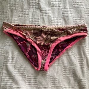 🌺 Maaji Bikini Bottoms